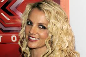 Britney bans-booze-on-x-factor-tour