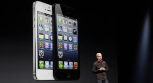 sales of new iphone expected