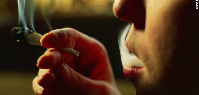 Teens smoking-pot- the youth culture report