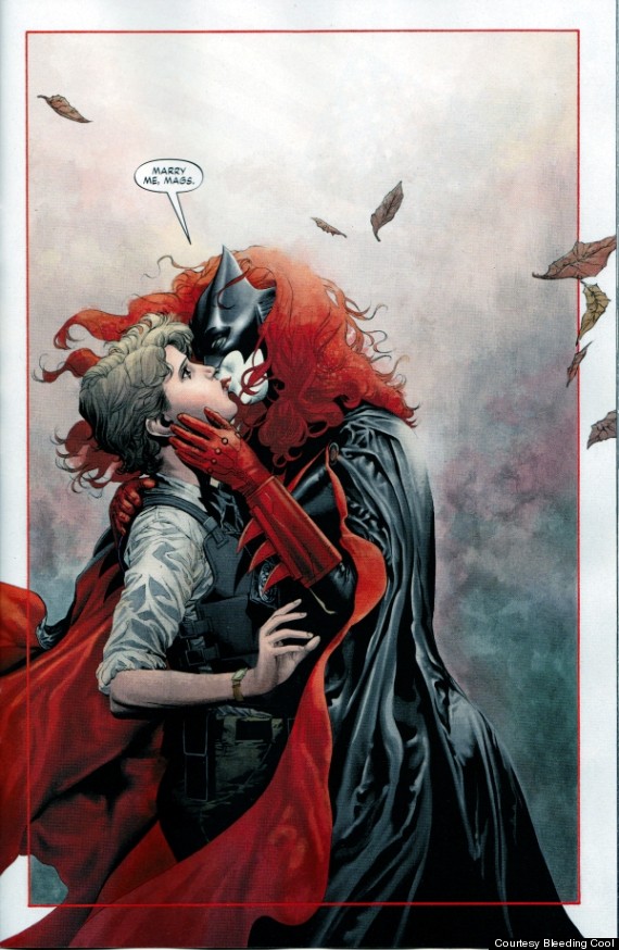 o-BATWOMAN-PROPOSES-TO-GIRLFRIEND-570