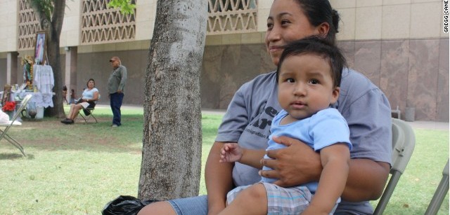 latino mom