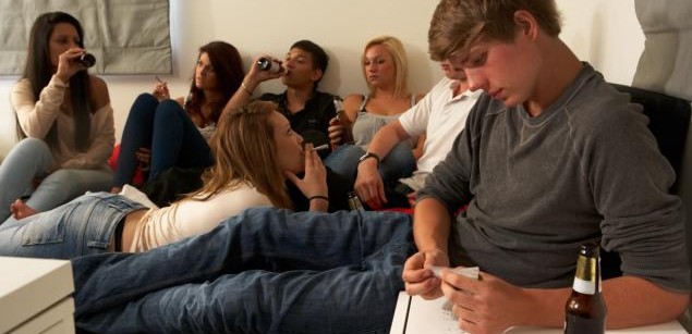 pot drinking students