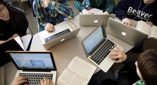 students computer schoollaptops