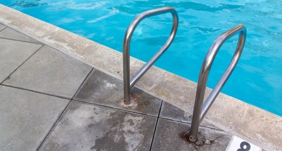 deep end pool swim