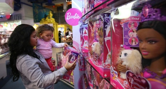barbie toy store