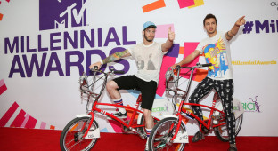 MTV Millennial Awards 2013 - Red Carpet