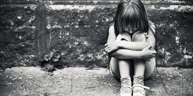 Depressed-little-girl sad sucide