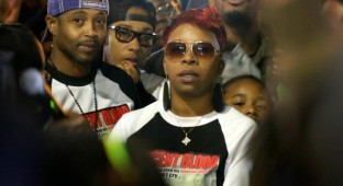MICHAEL BROWN MOM