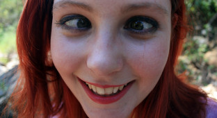 eye 2