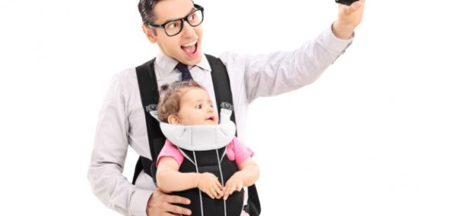 dad-taking-a-selfie-with-baby