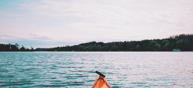 Kayak- water 1080x675