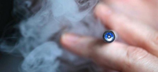 E CIG E CIG