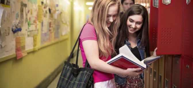 School teen girls