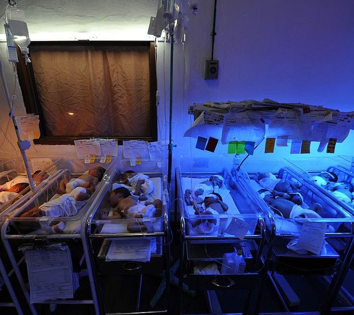 This photo taken on August 4, 2010 shows newly-born babies inside the nursery room of a government-run maternity hospital in Manila.  The Philippine government will provide contraceptives to poor couples who request it despite strong opposition from the dominant Roman Catholic church, President Benigno Aquino said September 27, 2010. Speaking in a satellite television interview from the United States where he is on a seven-day visit, Aquino stressed that the number of children a couple had was a matter of personal choice.    AFP PHOTO/TED ALJIBE (Photo credit should read TED ALJIBE/AFP/Getty Images)